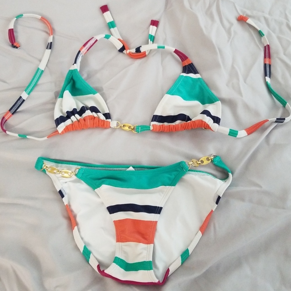 Vix bikini